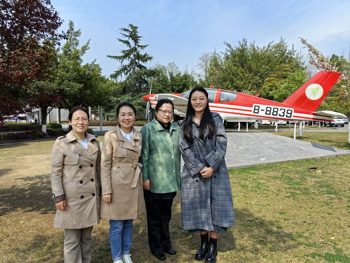 DugE_1711707694761099822.jpg 飞院2.jpg