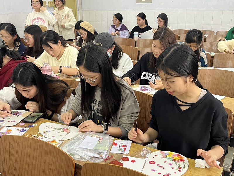 iXKU_1711707027420006734.jpg